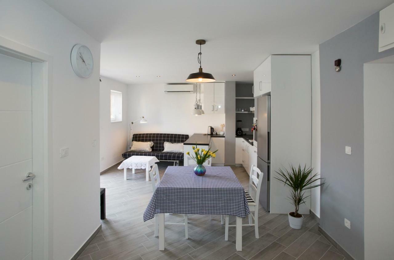 Apartment Splite Moj Buitenkant foto